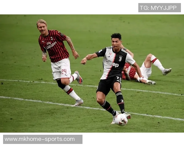 意甲焦点战AC米兰与尤文图斯握手言和乌龙球引发争议判罚引热议