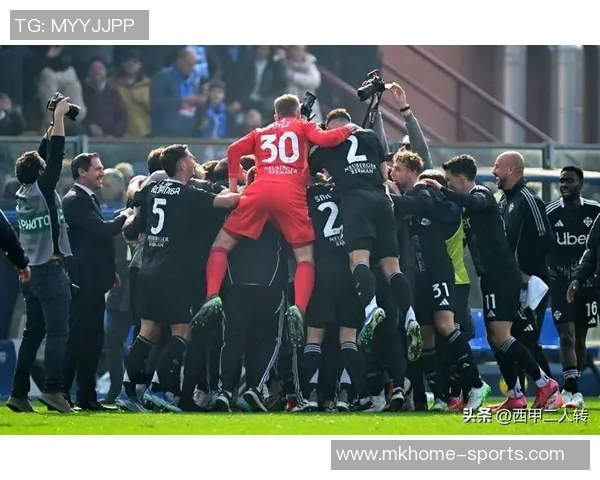 西甲赛场冷门频现拜仁与那不勒斯激战成平局精彩集锦回顾