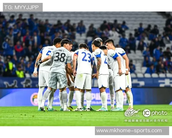 中超激战切尔西险胜里昂红牌事件引发全场热议十大精彩进球回顾