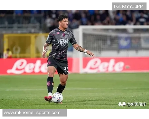 西甲激战莱比锡狂胜曼联五球大捷神奇扑救引发全场沸腾 西甲激战莱比锡狂胜曼联五球大捷神奇扑救引发全场沸腾