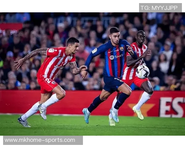 切尔西友谊赛大胜巴萨红牌事件引发全场热议与战术分析