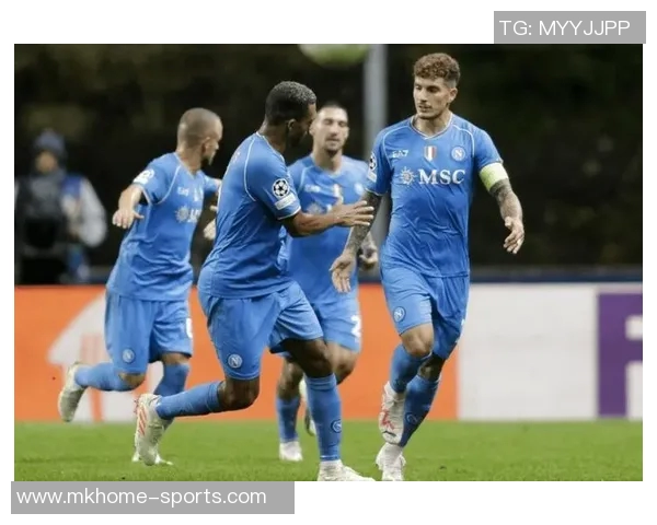 国王杯精彩对决里昂大胜那不勒斯乌龙球引发全场狂欢